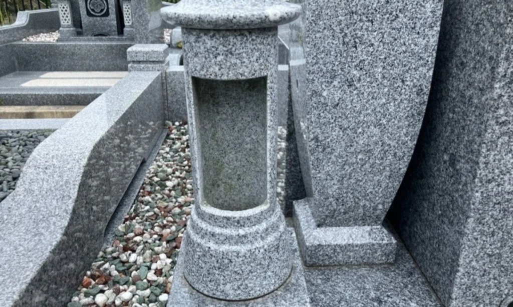 白水峡公園墓地(西宮市)お墓の補修・リフォーム 大阪石材兵庫神戸支店